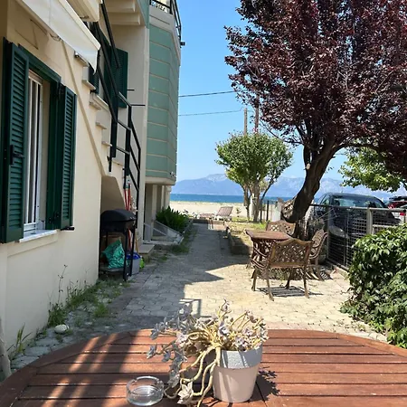 παγώνα, By The Sea * Pefki (Evia)